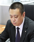 如何与领导和下属交流？
